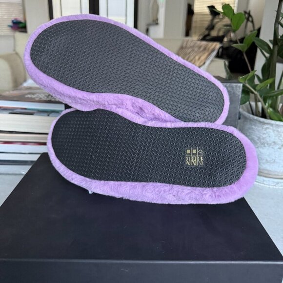 VERSACE Medusa Men's Lavender Faux Purple Slippers, sizes 43, 45 - Picture 4 of 14